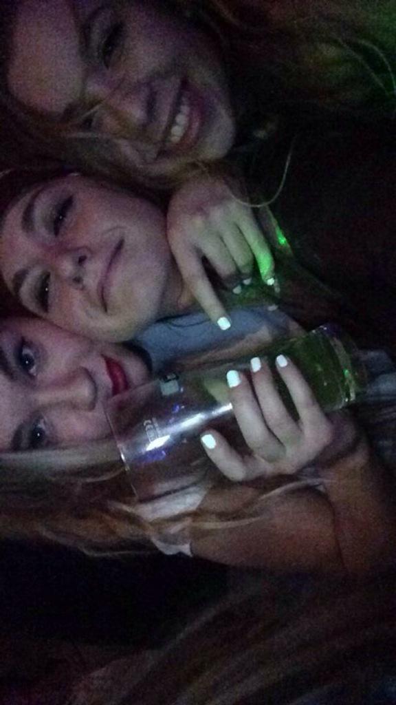 ClodaghFox's tweet photo. HAPPY BIRTHDAY NAPISH💖 it's about time1⃣8⃣ hope you have a wonderful day because you're a wonderful person💃💗🐍 http://t.co/pqSNr3Ix1s