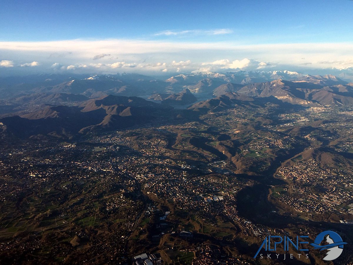 AlpineSkyJets's tweet photo. ...beautiful view to Lago di Lugano!
#Businessjet #Alpineskyjets #Niceview 
@MySwitzerland_e @Schweiz @SwitzerlandVIP http://t.co/bsqmEmhp9x