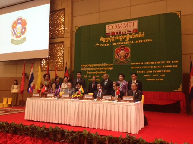 UN_ACT's tweet photo. Ministers signed Third #COMMIT10 Declaration today, document here: http://t.co/mMKebQSaZX @UNDPasiapac @WiesenC http://t.co/UmLVzoJRKn