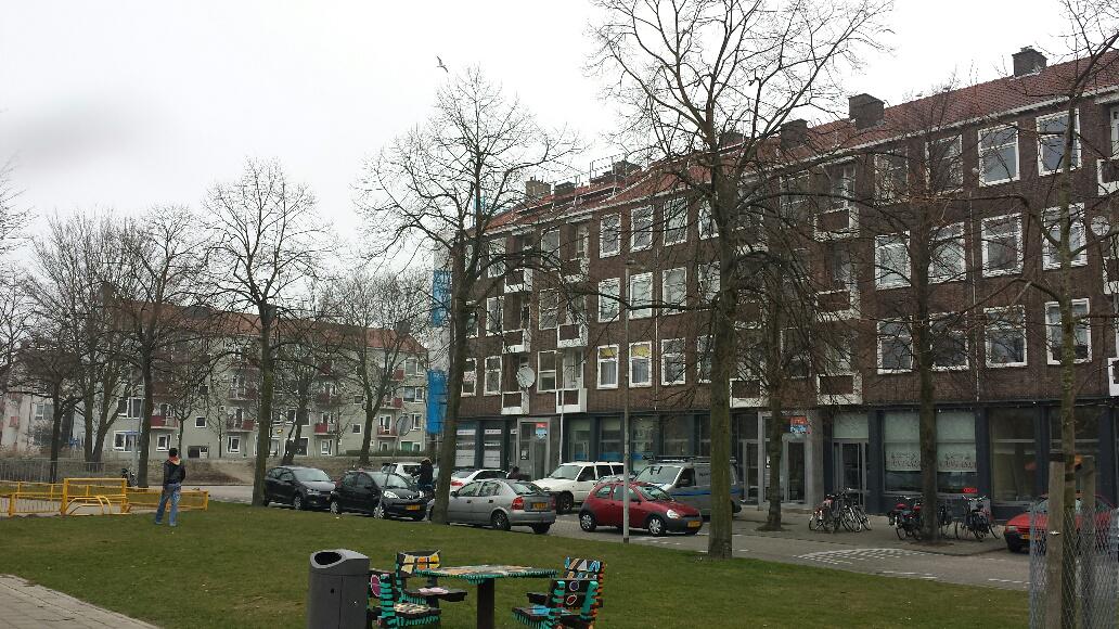 VanDerEndeNL's tweet photo. Het uitvoeren van #betonrotreparaties en houten kozijnen vervangen door #kunststof kozijnen.In opdracht van #Woonbron http://t.co/09deFRvrnJ