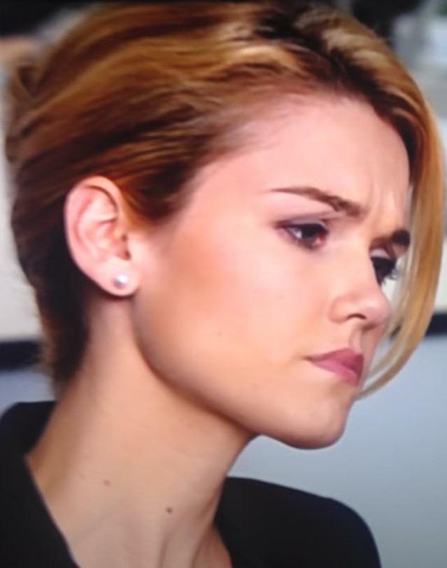 DoraNymph's tweet photo. #tbt #EmilyRose #profileface http://t.co/quFpAYB2XB
