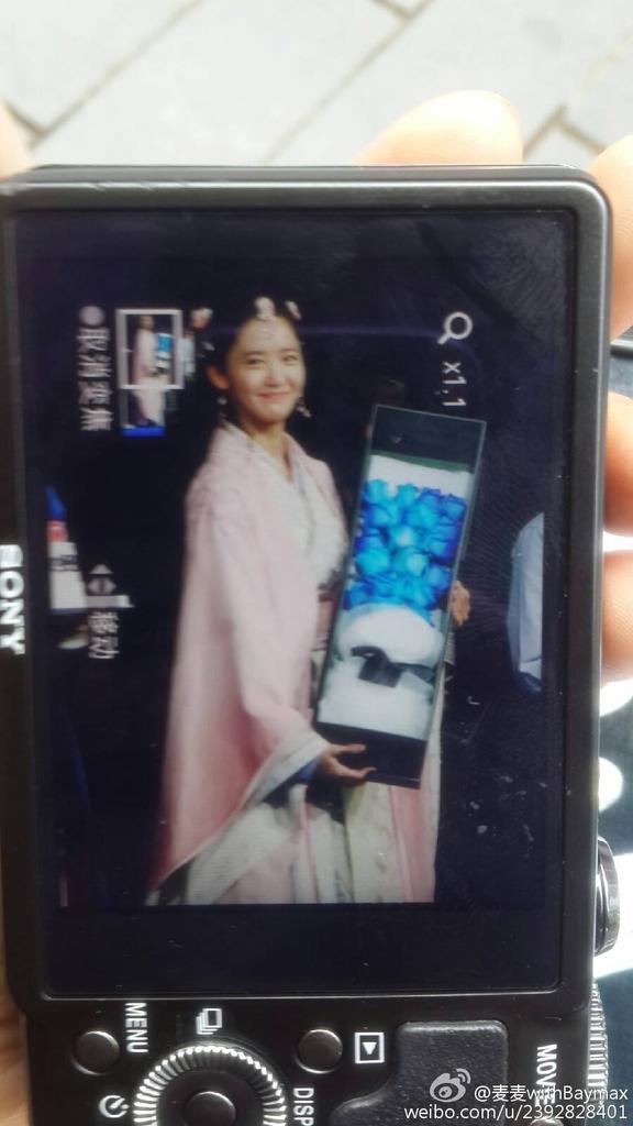 [PIC][30-04-2015]YoonA tham dự buổi họp báo ra mắt bộ phim Trung Quốc đầu tay của cô - "God of War Zhao Yun" vào trưa nay CD0tGD4VEAA_3SY