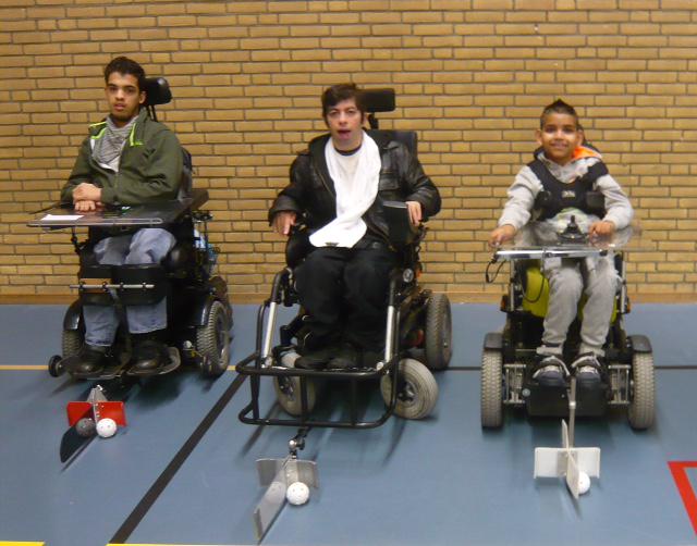 Haag_88's tweet photo. Dit zijn de rolstoelhockeyers van Haag88 http://t.co/PW0mbZlID8