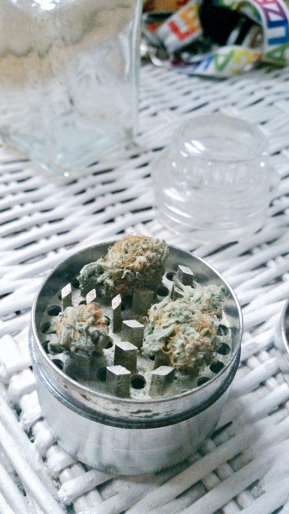 cashedmovement's tweet image. Some little nugs to pack some gravs #ca$hed #cashedmovement