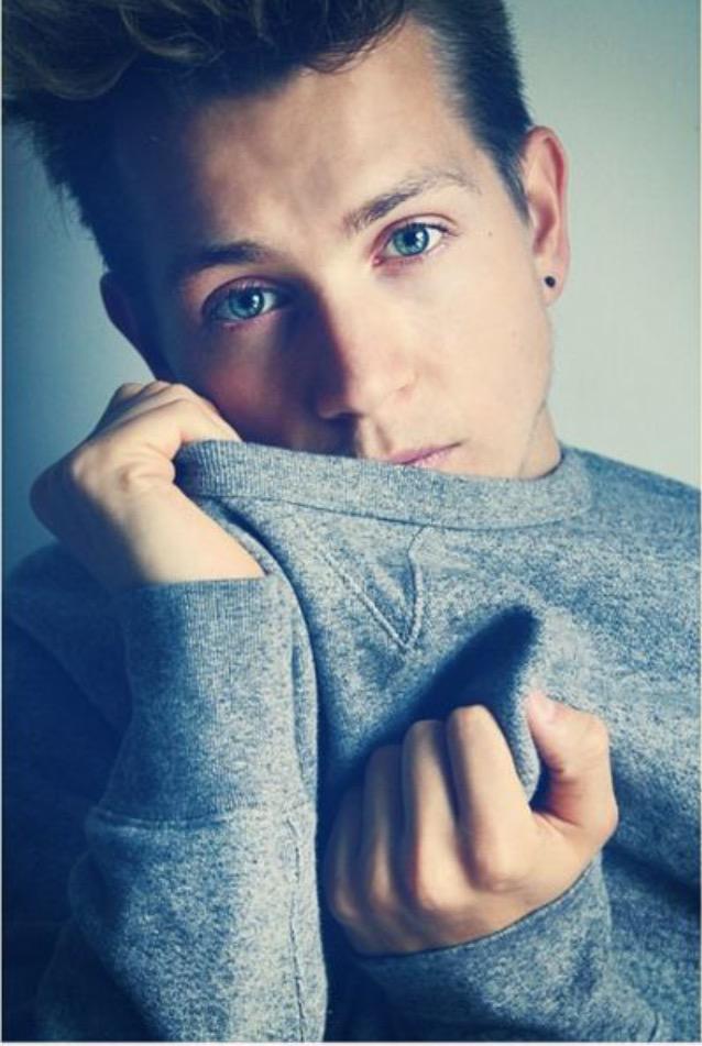 Happy birthday to James McVey i hope he has the best birthday ever xxx     