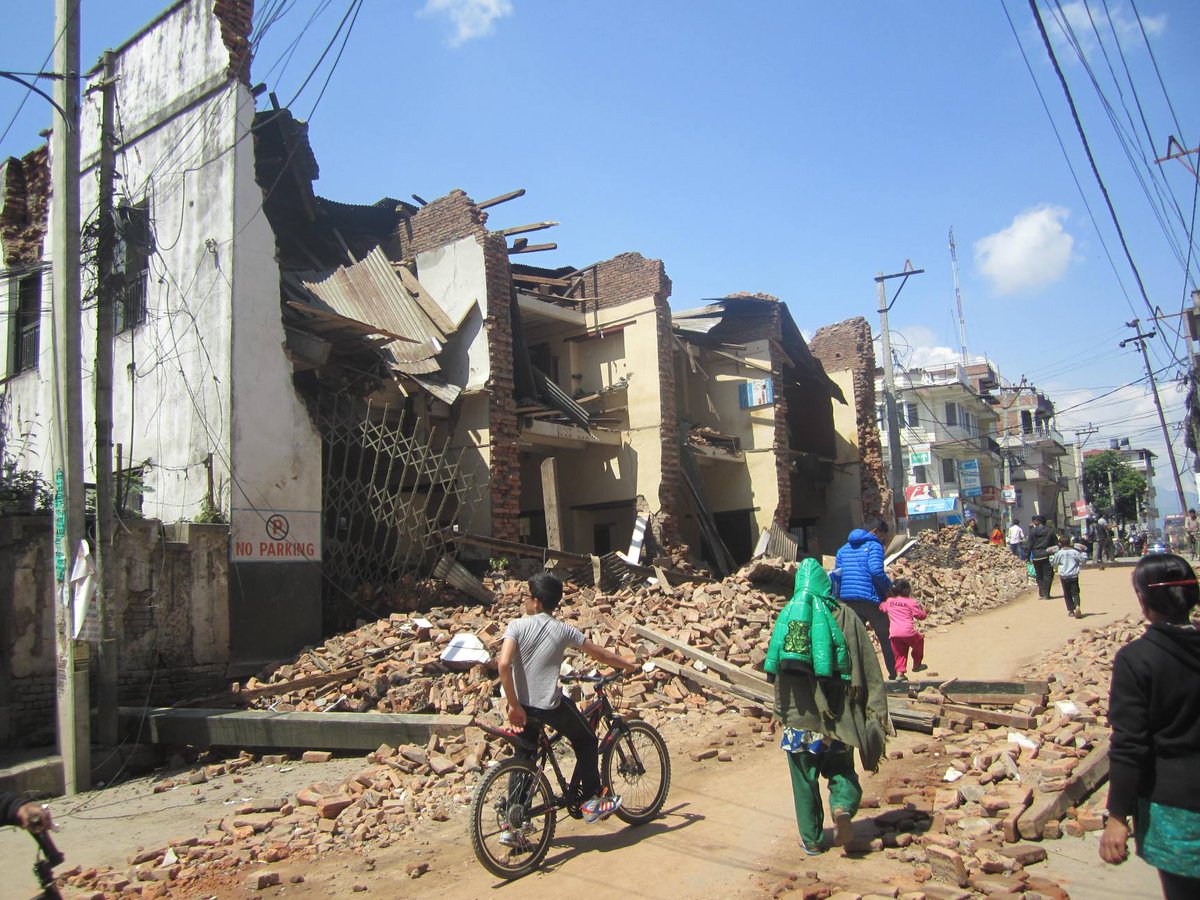 food4thehungry's tweet image. On the blog: 10 powerful photos from the #NepalEarthquake. ow.ly/MiU1B #FHblog #PrayforNepal