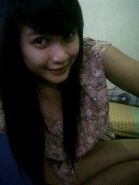 ghea_barker's tweet photo. Absen dulu min @SelfiePict @BidadariSelfie #SelfieRia #SelfiePict #salamselfie #selfienarsis #selfielovers http://t.co/MS0LoNDKFy