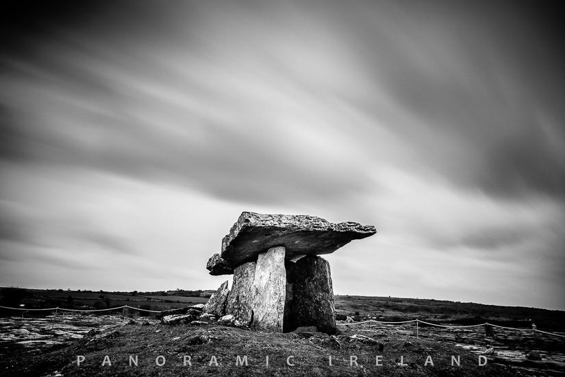 travelimages's tweet image. Poulnabrone in the #Burren @BurrenbeoTrust @VacancesIrlande is always stunning! The west of #Ireland!