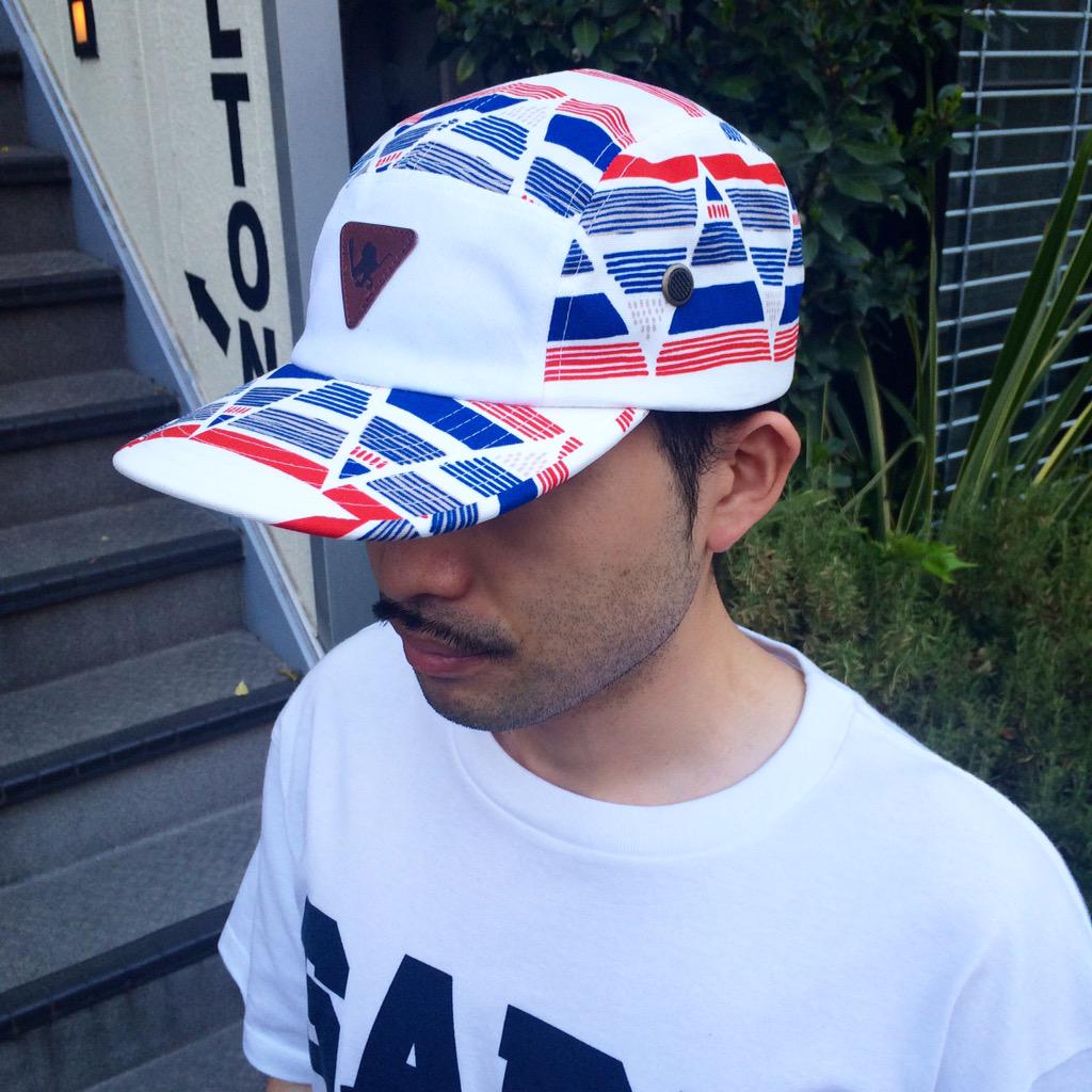 SANTASTIC_TOKYO's tweet image. エスニック5パネルキャップ
ホワイト

浅めのキャップを探してる方はオススメです！

#santastic! #ethnic #5パネル #5panel