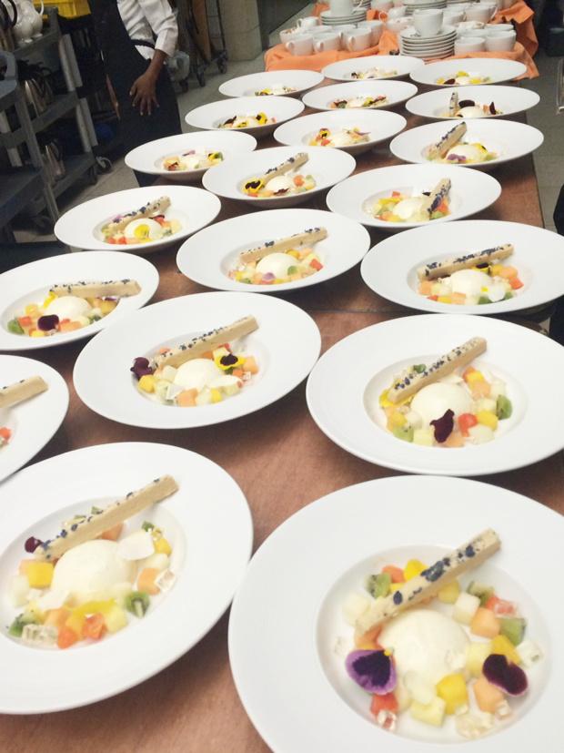 Spring flowers were all around yesterday evenings event. Even in the pudding. Lavender shortbread &amp; panna cotta