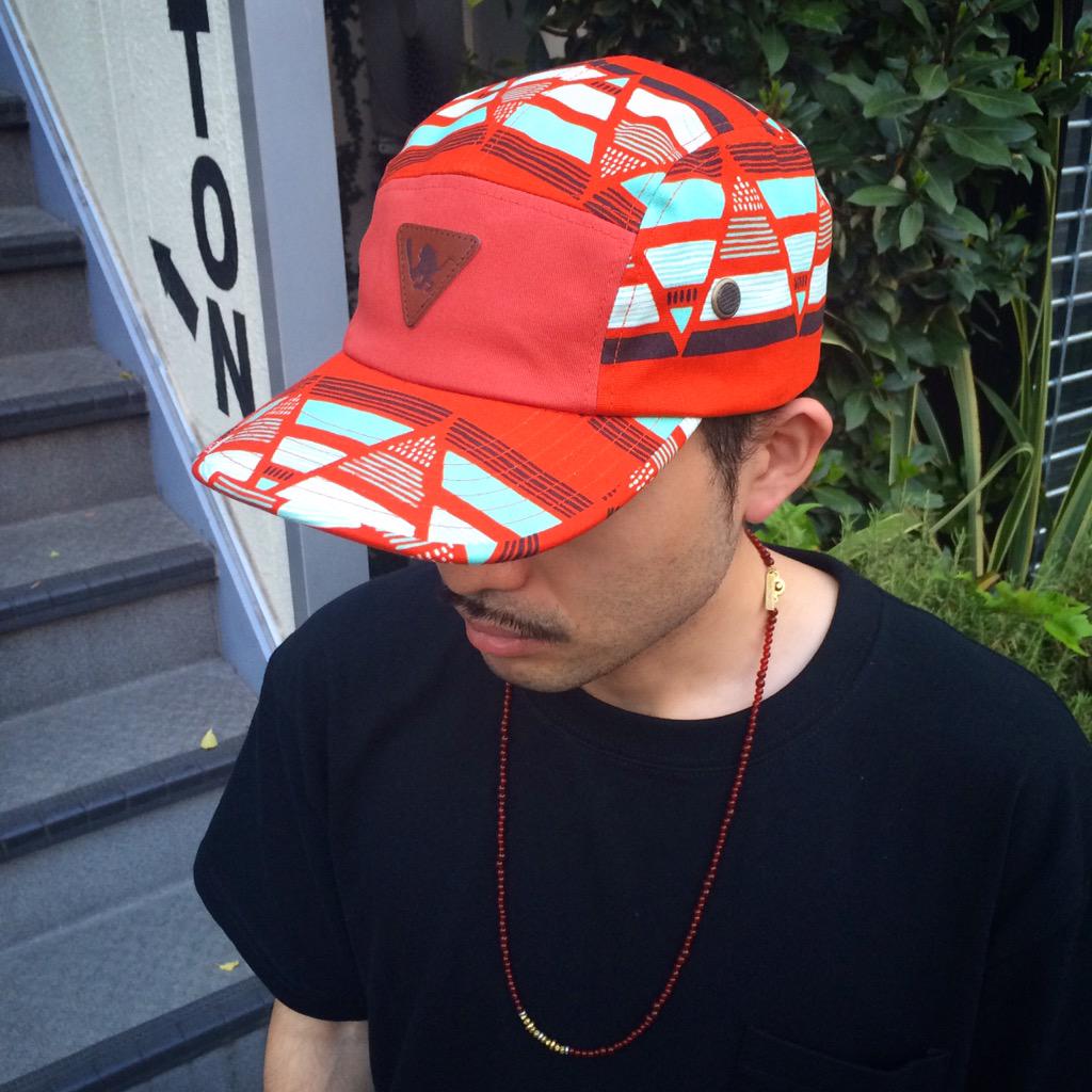 SANTASTIC_TOKYO's tweet image. エスニック5パネルキャップ
レッド

浅めのキャップを探してる方はオススメです！

#santastic! #ethnic #5パネル #5panel