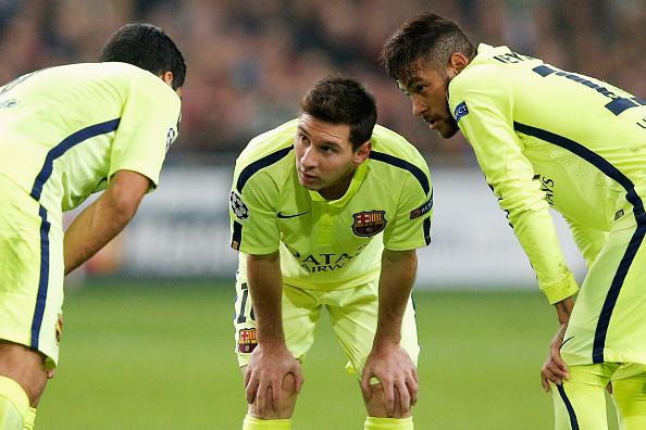 ChampionsLeague's tweet image. 2014/15 #UCL goals
Messi, Neymar and Suarez: 20
Ronaldo, Benzema and Bale: 16