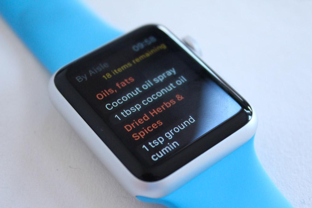 andreaskam's tweet photo. It's a lot of fun shopping with the #AppleWatch in tow. Here's our brand new app with @FitMenCook launching on 12th! http://t.co/R5dKHDPKcy