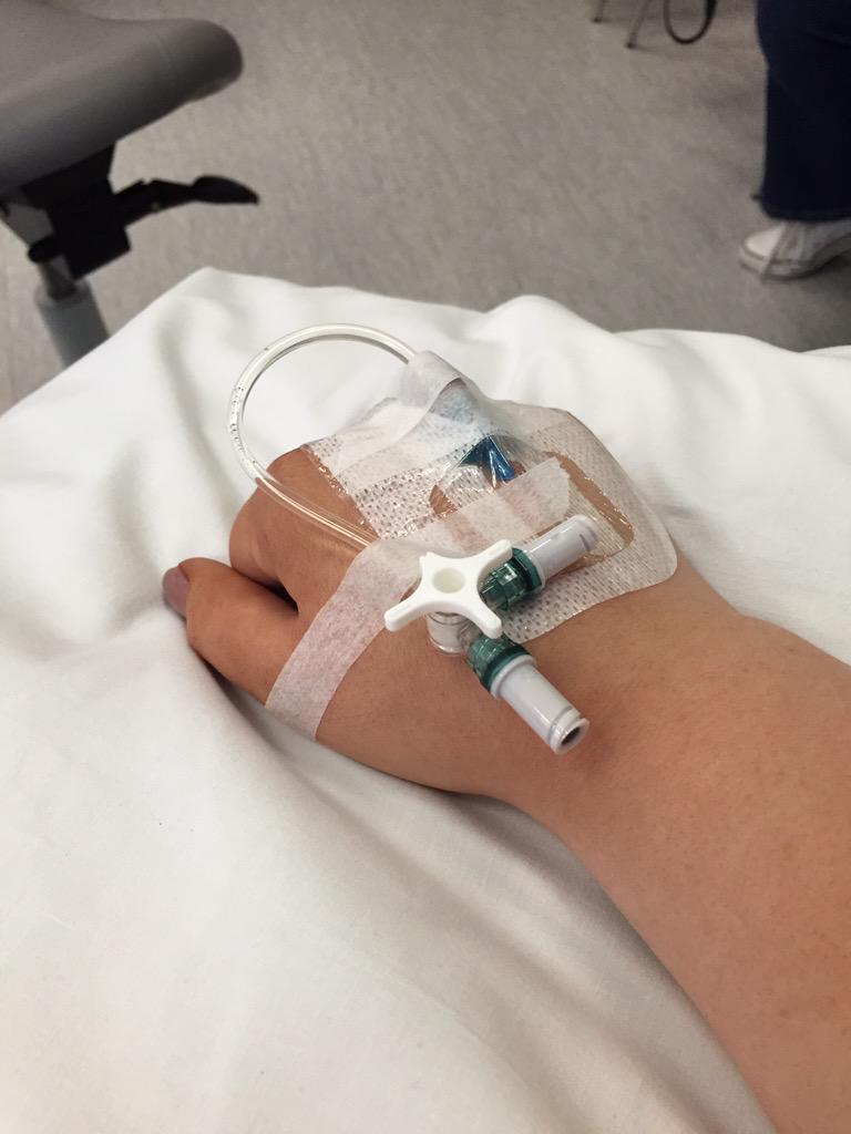 Gugbrett's tweet photo. First chemo #firstchemo #hodgkinslymphoma http://t.co/hEmiA07pvD