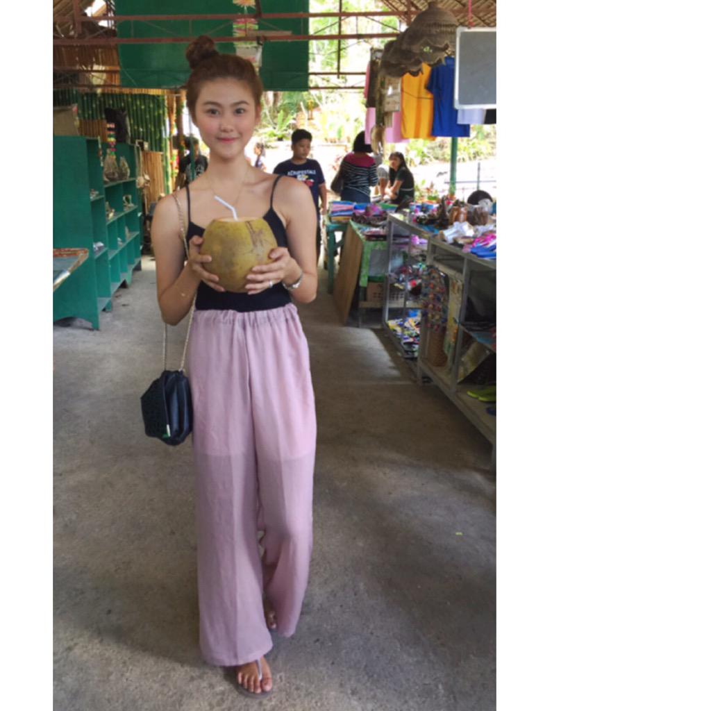 thisisjanicanam's tweet image. My most favorite treats to beat the heat during summer ❤️🍈 #FreshBuko