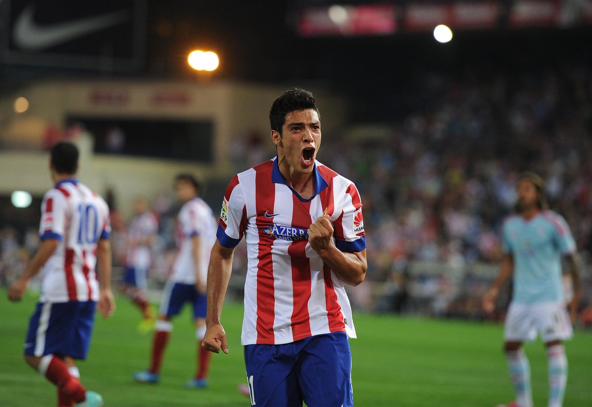 FIFAcom's tweet photo. Happy birthday @Raul_Jimenez9 (24), Emanuele Giaccherini (30), @YossiBenayoun15 (35)
http://t.co/i3svcxTHpQ http://t.co/QyTzJk2BbJ