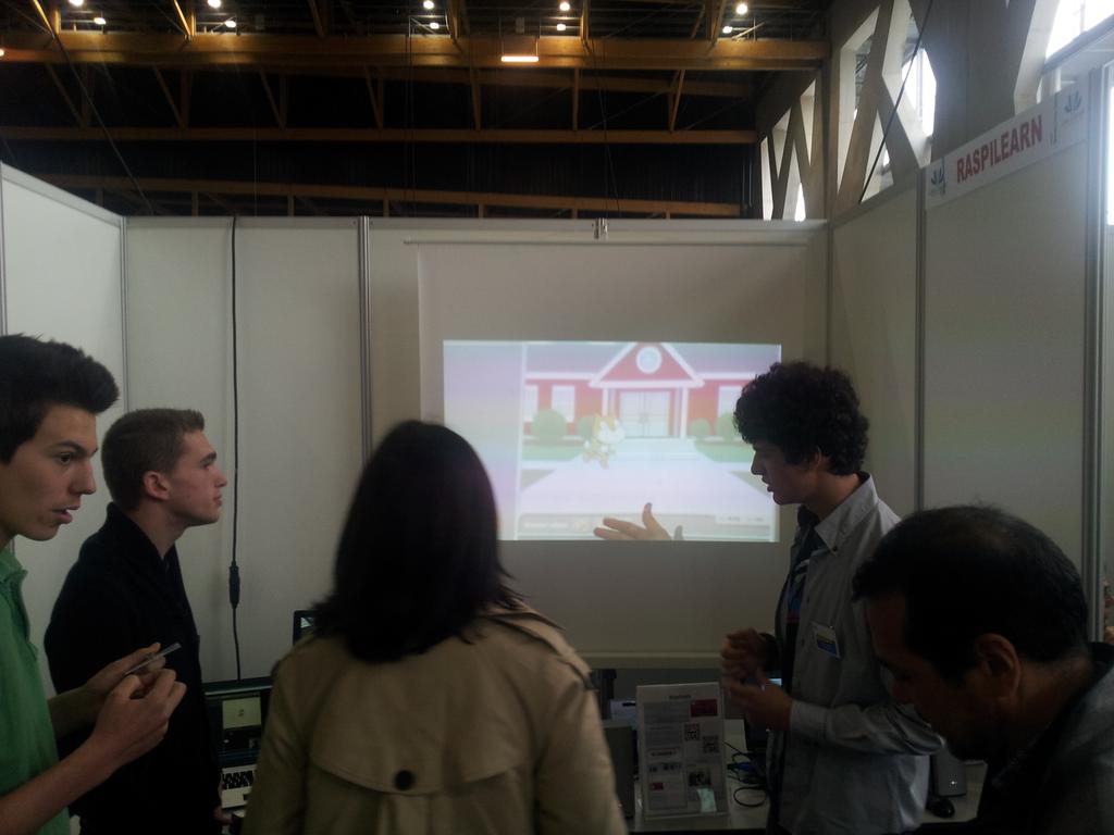 raspilearn's tweet image. projets raspilearn #olympiadesSI 2015, devenons nous aussi enseignants ! 
#learn_code #rpi
m.youtube.com/user/Raspilearn