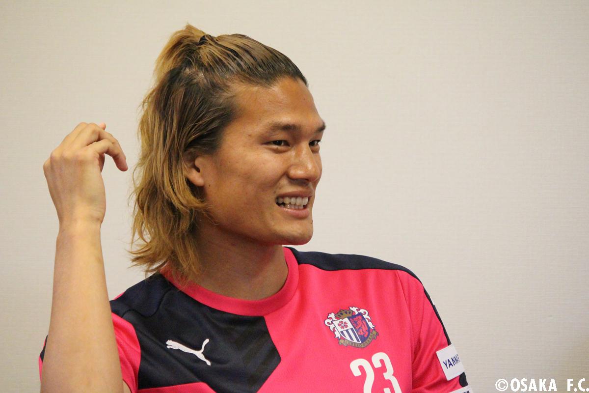 探し物があったら嫁はすぐに人に聞く。でも俺は探したいねん！」と山下