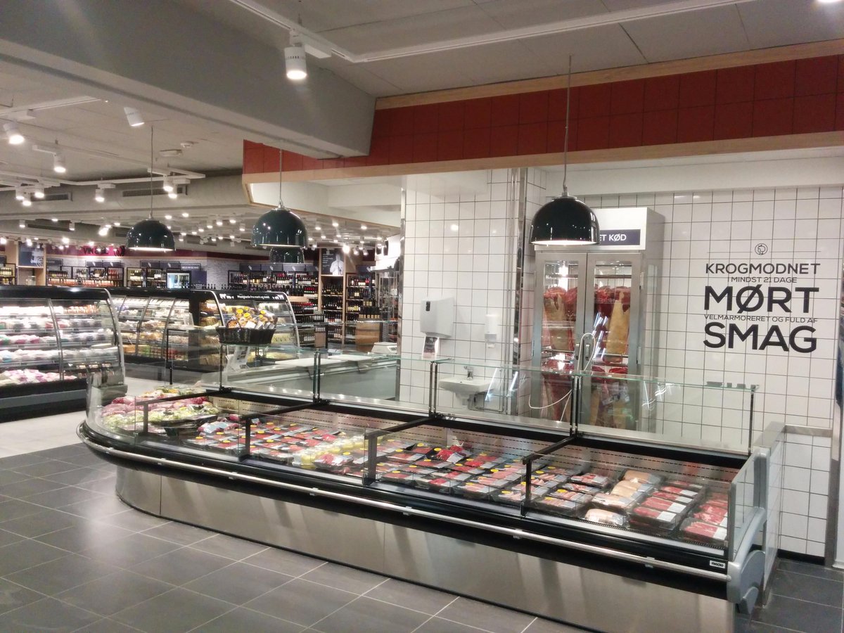 JUggerhoj's tweet photo. 100%MADGLÆDE.Irma Rødovre blev til morgen genåbnet efter ombygning til vores ny koncept #SammenOmBedreMad #Coop #Irma http://t.co/fiIqNH7imD