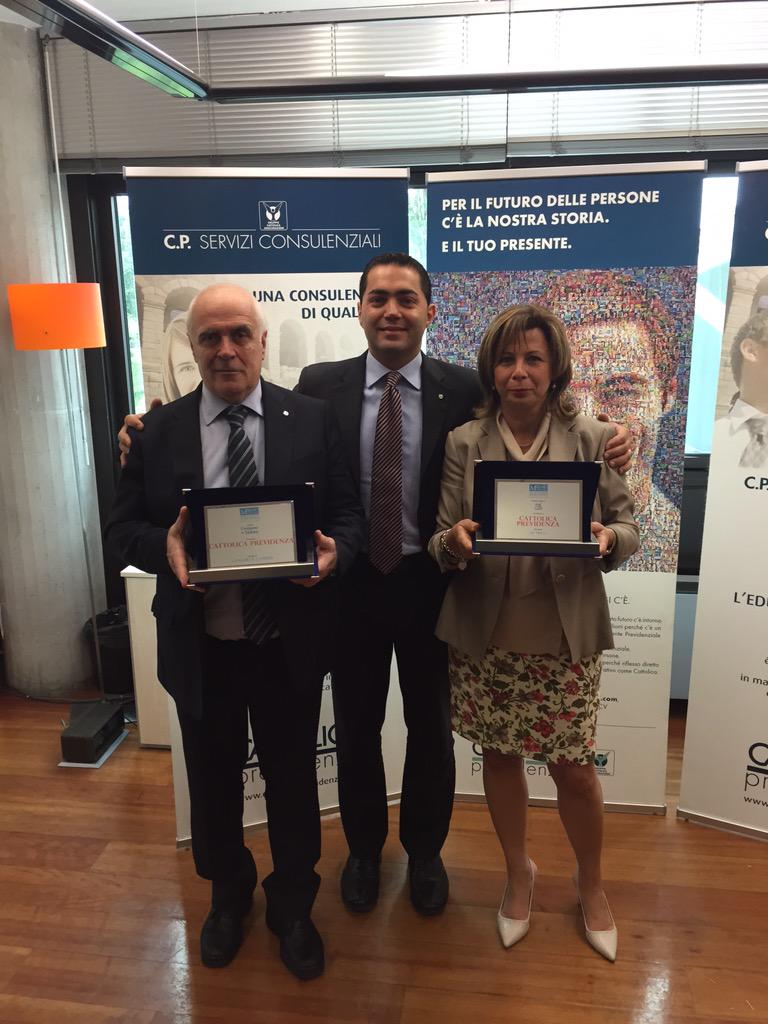 MarLamola's tweet photo. Splendida mattinata a Padova con il team di Cattolica Previdenza Servizi Consulenziali. Energia&amp;Passione Avanti !! http://t.co/Kb5jiV4iv5