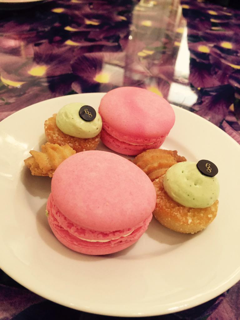 Sweeties#guerlain##andhowaboutsomepinkchampagne?###