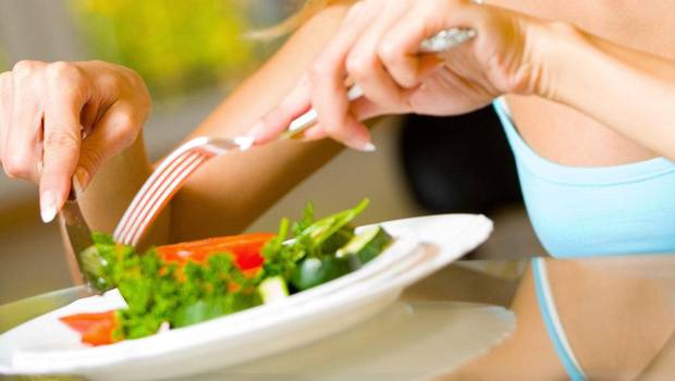 stopestic's tweet photo. 10 alimentos para ayudar a aumentar la fertilidad http://t.co/5kNHNi3iIo http://t.co/Gfd62pcC1K