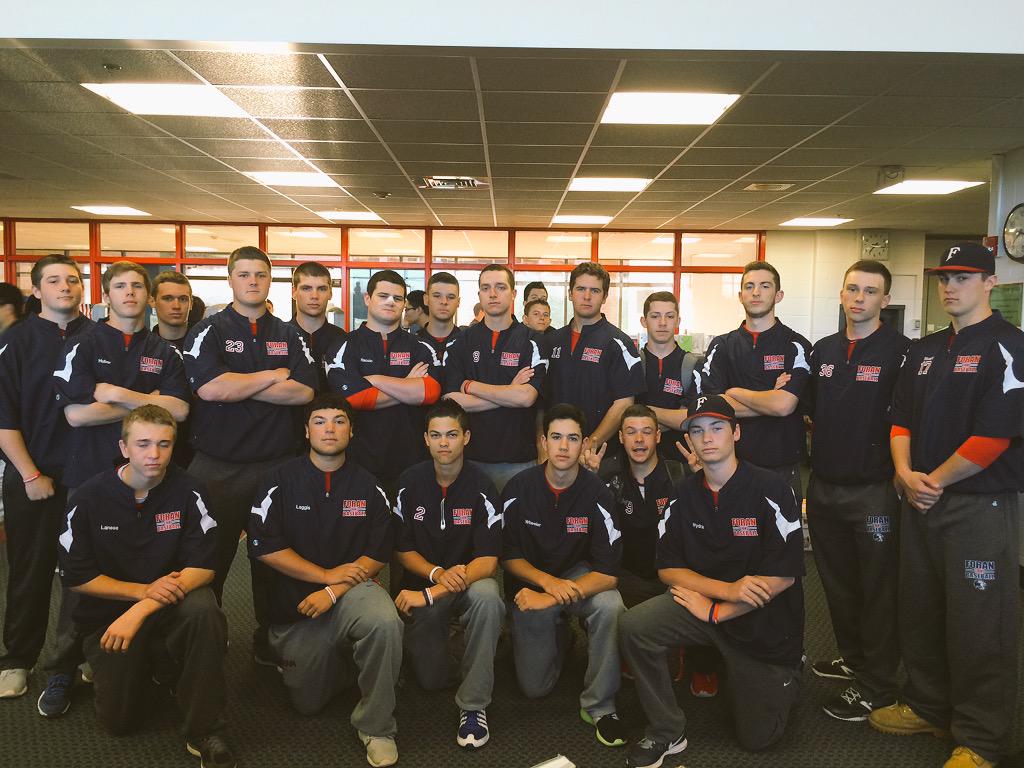 ManeStMirror's tweet photo. Just about 20 of the best #twinning #foranbaseball ππ₯βΎοΈ http://t.co/8SdloYYuSp