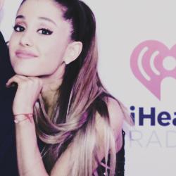 LayoutAndLock's tweet image. Free Ariana Grande layout
