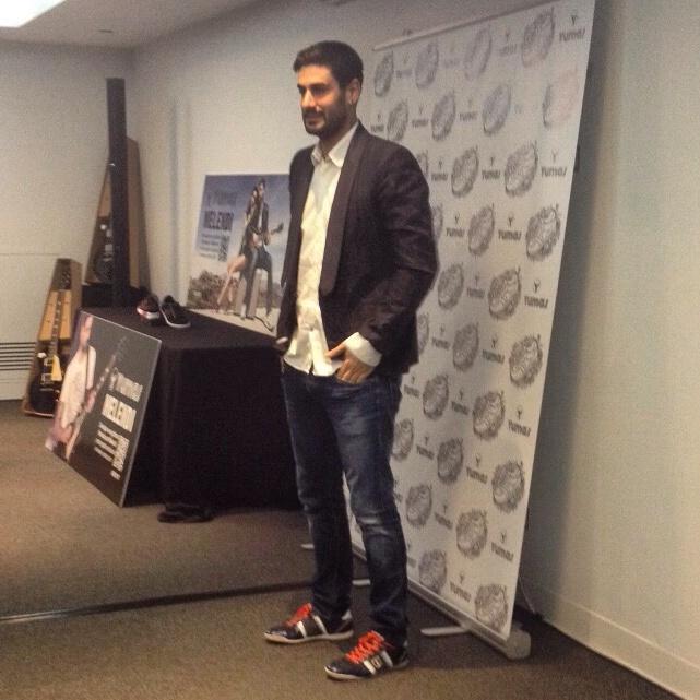 MelendiOficial's tweet photo. Eq.M: Rueda de prensa de la presentación #GiraUnAlumnoMás con @YumasCalzado http://t.co/CrmBGJ96qV
