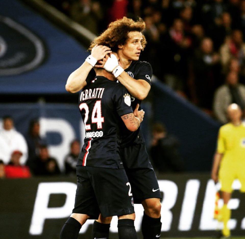 DavidLuiz_4 tweet picture