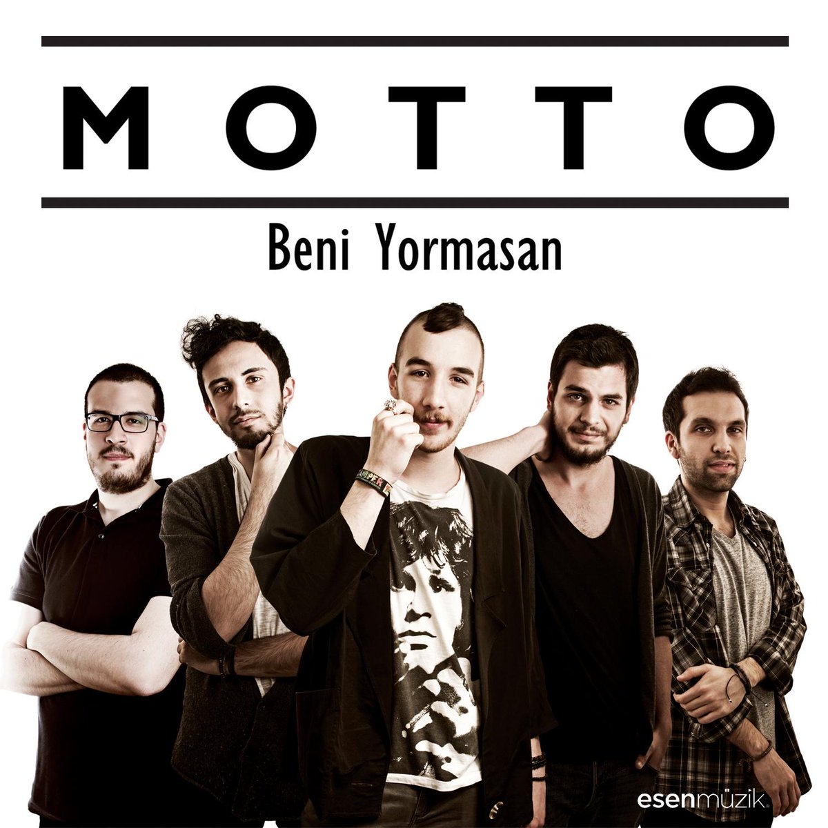 mottoband's tweet photo. Motto'nun "Beni Yormasan" isimli single çalışmasını @TurkiyeMO'de desteklemek için http://t.co/PFXvtla1az http://t.co/1i9vh8IX4x