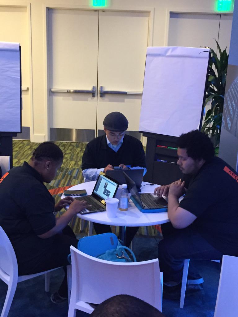 hackthehood's tweet photo. #CerealSquad & #HacktheVision are in the #HackDay zone @InfyFoundation #InfosysConfluence http://t.co/cGQfrQlMLv