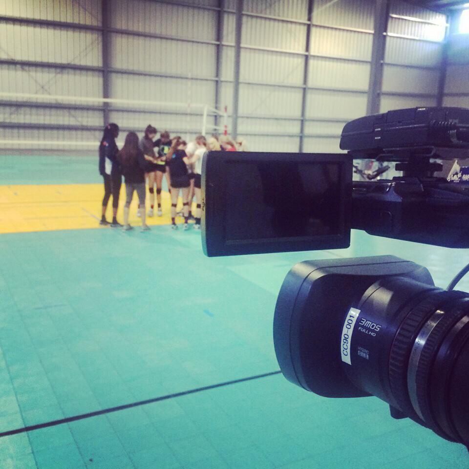 ArtofCoachingVB's tweet photo. Last practice of our youth club series was filmed last night. What fun things do you do to end your season? #coachvb http://t.co/lX94266yKu