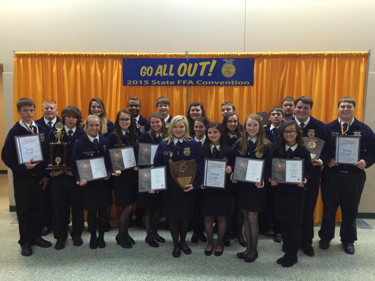 valliantffa's tweet photo. Our members had a very eventful Convention! It was a great way to finish a year of hard work! #okffa15 http://t.co/9eXkTLz9SD