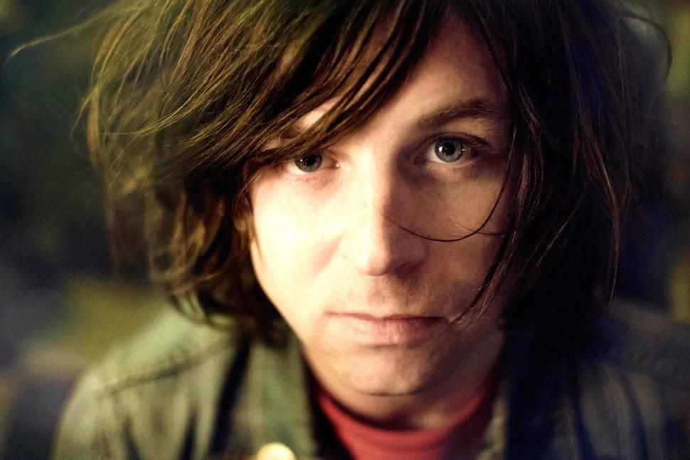 NerdistMusic's tweet photo. Ryan Adams finally covered Bryan Adams’ “Summer of ’69” because time is a flat circle:
http://t.co/5nkG8aanNt http://t.co/zgzRb8t3jY