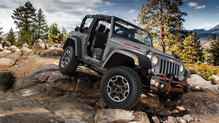 JackKeyAuto's tweet image. What would you do with a  Jeep Rubicon? buff.ly/1bLlNWR