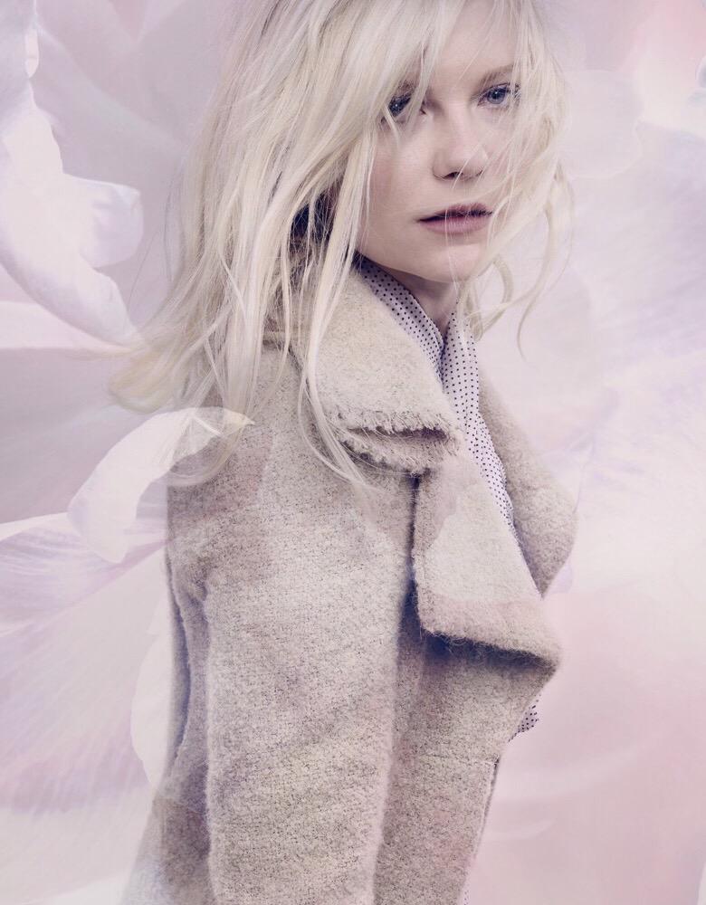 Happy Birthday Kirsten Dunst! Kirsten wears Rodarte FW11 in (Photo by David Slijper). 