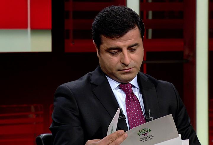 Selahattin Demirtaş CNN TÜRK'te. İzlemek için tıklayınız cnn.st/1Q3tl5O