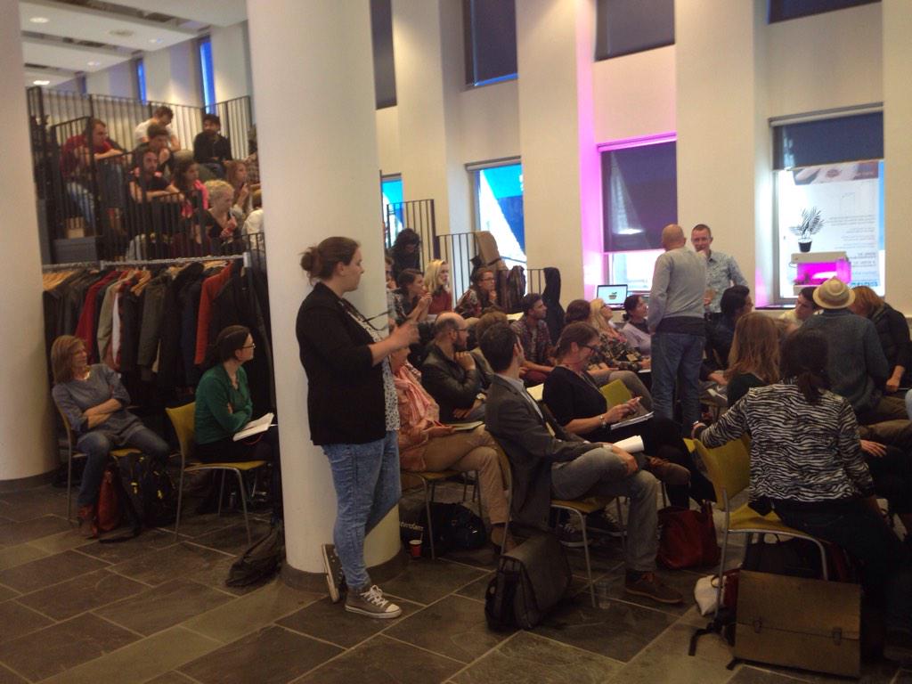 Embedded image permalink