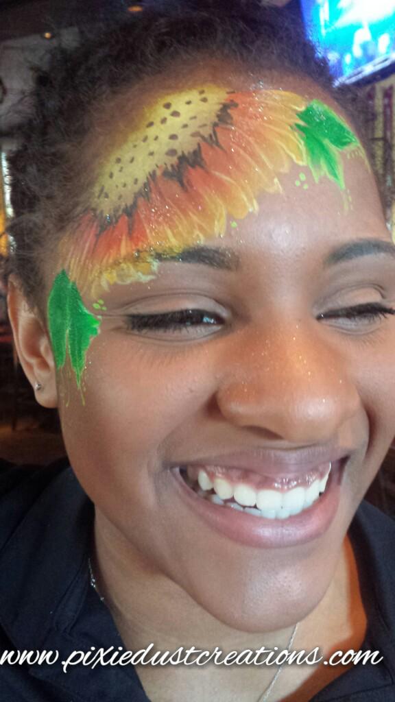 FacePaintMdDCVa's tweet photo. I had a fabulous time at Glory Days Grill face painting and twisting balloons. Here's some lovely faces from last nt! http://t.co/fFXo5IrCGI