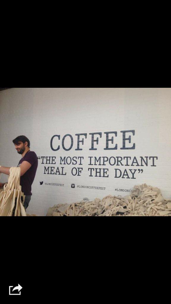 Finchspub's tweet photo. #LondonCoffeeFestival great day #waytoomuchcoffee #buzzing @climpsonandsons #coffeechampion #mustvisit http://t.co/ZbbanbYKDR