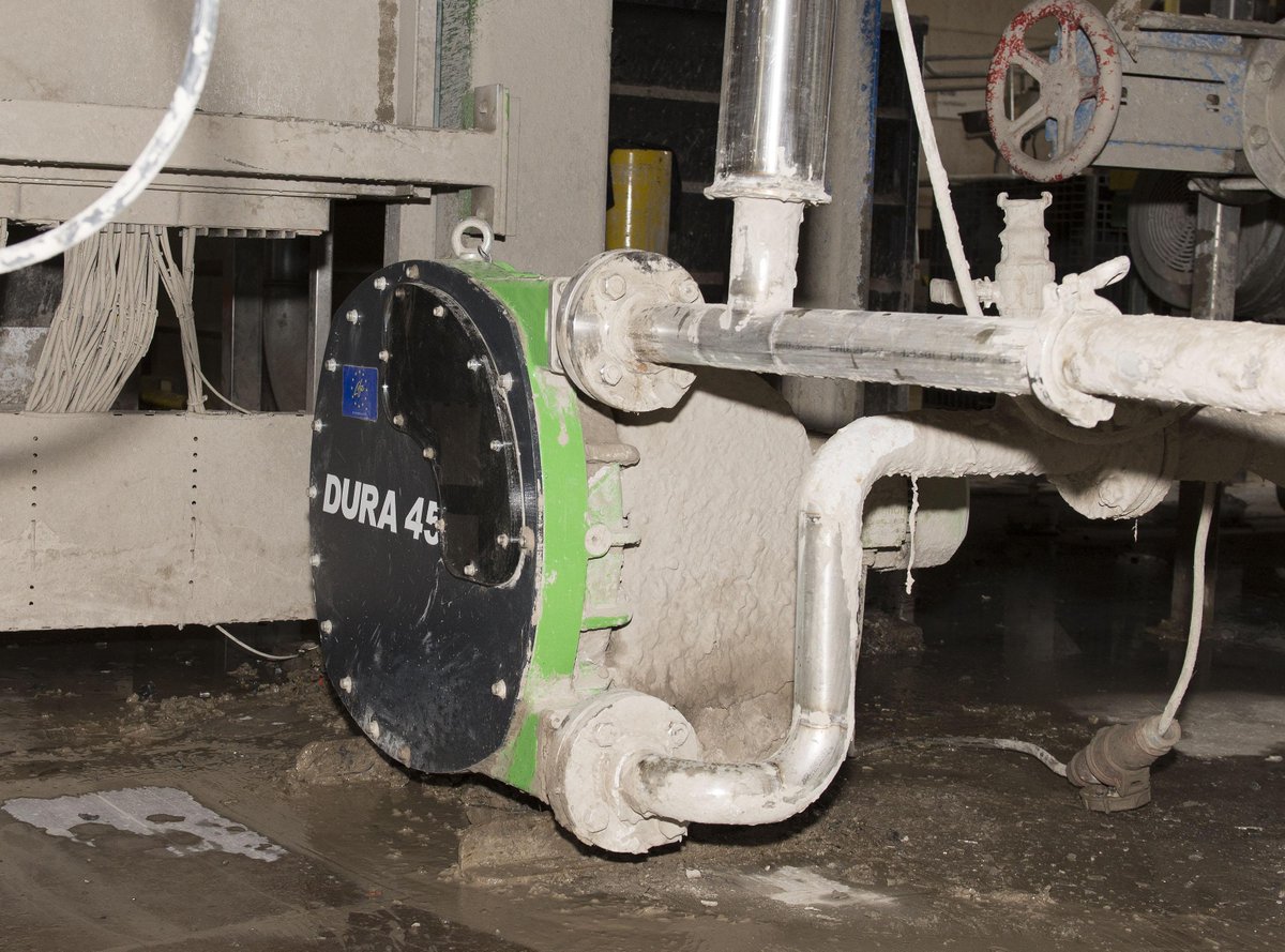 Recycling of cars made green &amp; cleaner with peristaltic pumps! #thegreenperistalticpump verderflex.com/news/single/ar…