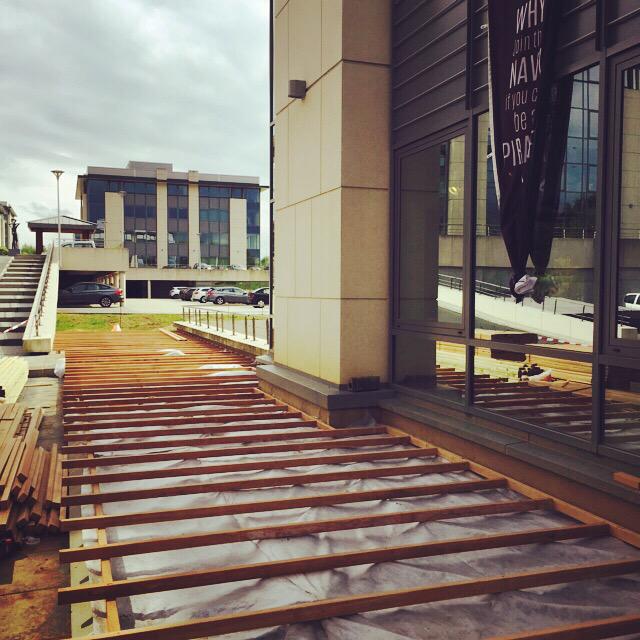 offbar_onspace's tweet photo. Soon au #offbar_onspace ...#delaballe #afterwork @RueDuWeb @Sortlist @Iloveclimbing @Koalect @Spin_42 @CreaSpark http://t.co/fDnQ9Hptrl