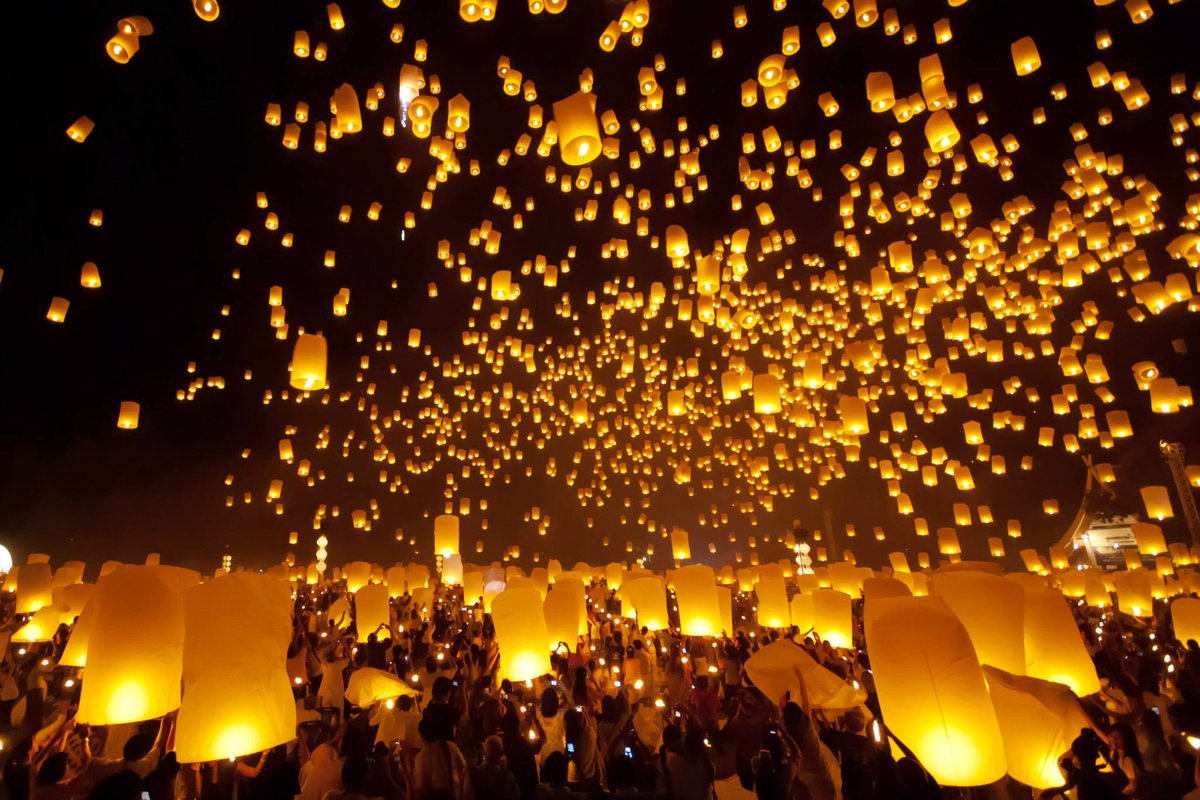 ThrillistSEA's tweet photo. 10 Things You Absolutely Must Do in Seattle This May: http://t.co/jgLFJeADP0 http://t.co/uniPz0tXjJ