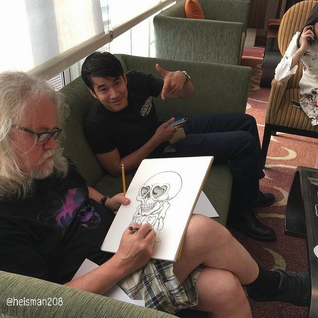 mario_fanclub's tweet photo. #MarioMaurer ig update with the full team w/Ron English for #8deuce8 and #Popaganda รอนวาดภาพให้ #มาริโอ้ วันนี้ค่ะ http://t.co/ijjpQw9MsA