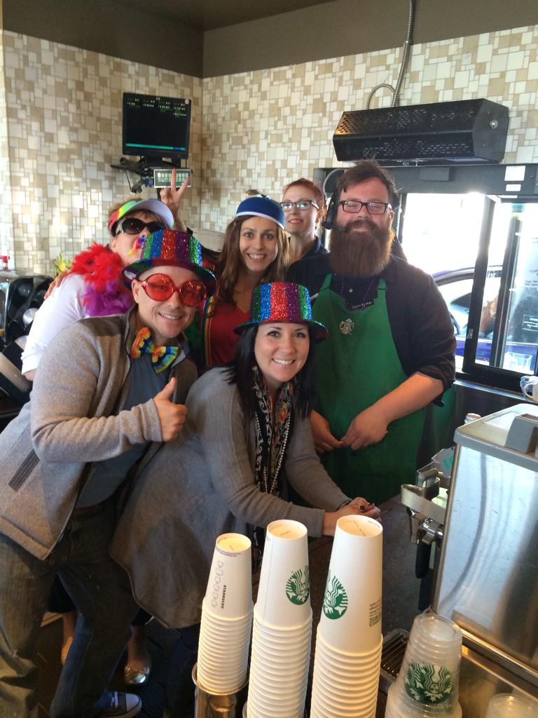 rchamber5's tweet photo. Hanging with John and crew at Brentwood @3_mclaughlin #thxmam #thxmam http://t.co/1s4hTN8H2Y