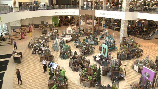 twilbanks9088's tweet photo. Bigger is Better in Texas with Nebraska Furniture Mart http://t.co/0lFdO0FG51 by @cw33 #NFMTexas #reflectclient http://t.co/xB9BugG64t