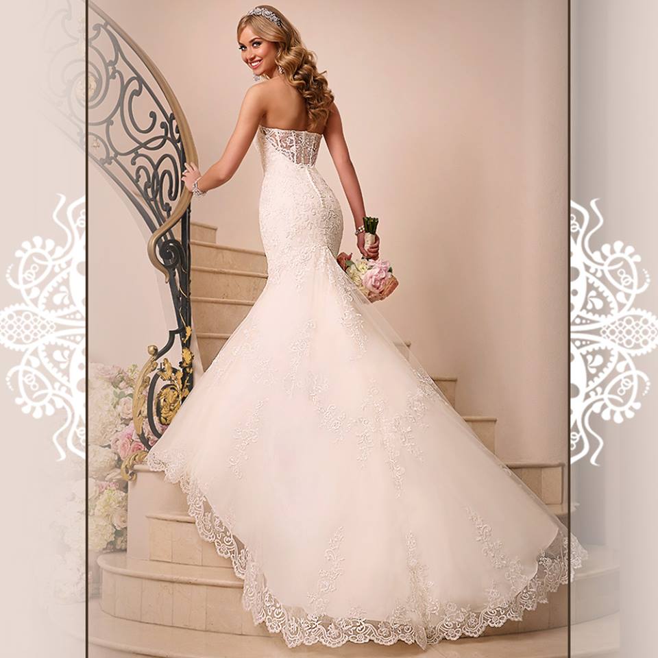 Just. Stunning. #SoStella #WeddingGown #Summer #Love #Detail
