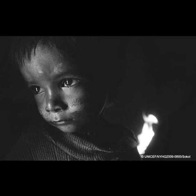 intofangurling's tweet photo. "@abeer_minoz: #PrayForNepal #PrayForChildren #Unicef #WithPMZ #PMZ 🙏🙏
Four updates
Weibo,twitter,instagram, fb http://t.co/s7IoCoarMm"