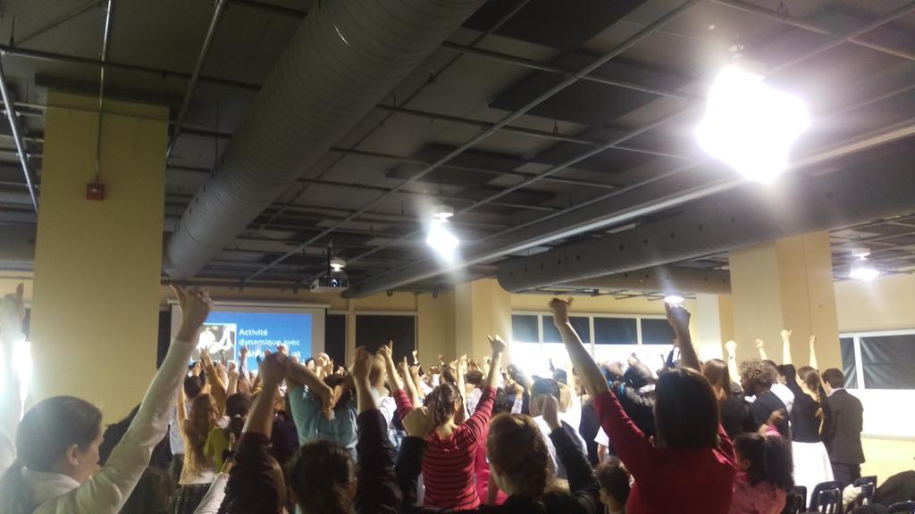 DawsonCIEE's tweet photo. Hands up for today's innovators &amp; tomorrow's leaders! #cqenational #entrepreneurship #Montreal @mydawsoncollege http://t.co/Nh1GkHr8oG